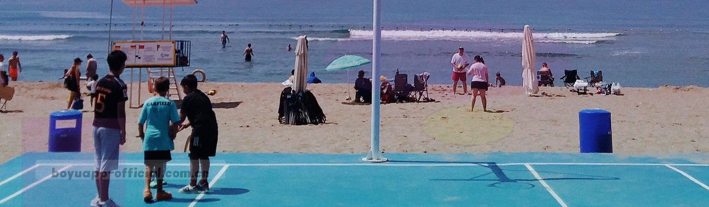 深蓝过渡到浅蓝的水波与细网格抽象纹理，作为隐私说明页首的横幅背景